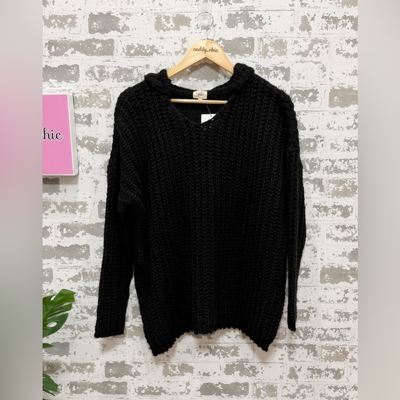 Chunky Knit Black Hooded Sweater NWT | Soft Mohair Blend Pullover | Sizes S & M - Picture 10 of 10